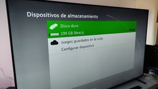 Xbox 360 S, 4 Mandos, Kinect y 300+ Videojuegos