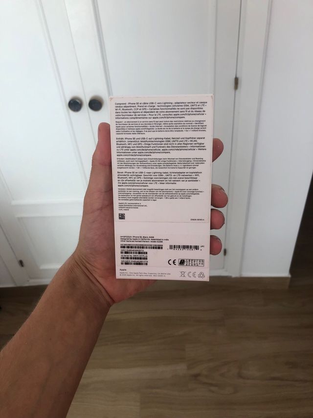 Caja iPhone SE Black 64gb