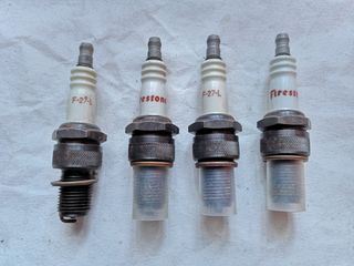 4 Bujías vehículos clásicos 