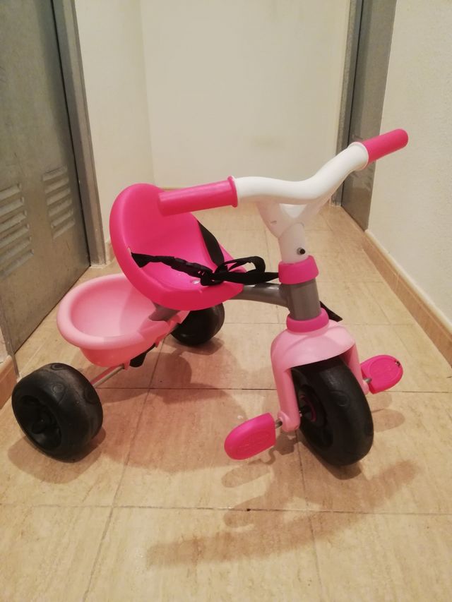 Triciclo evolutivo con palo para dirigir