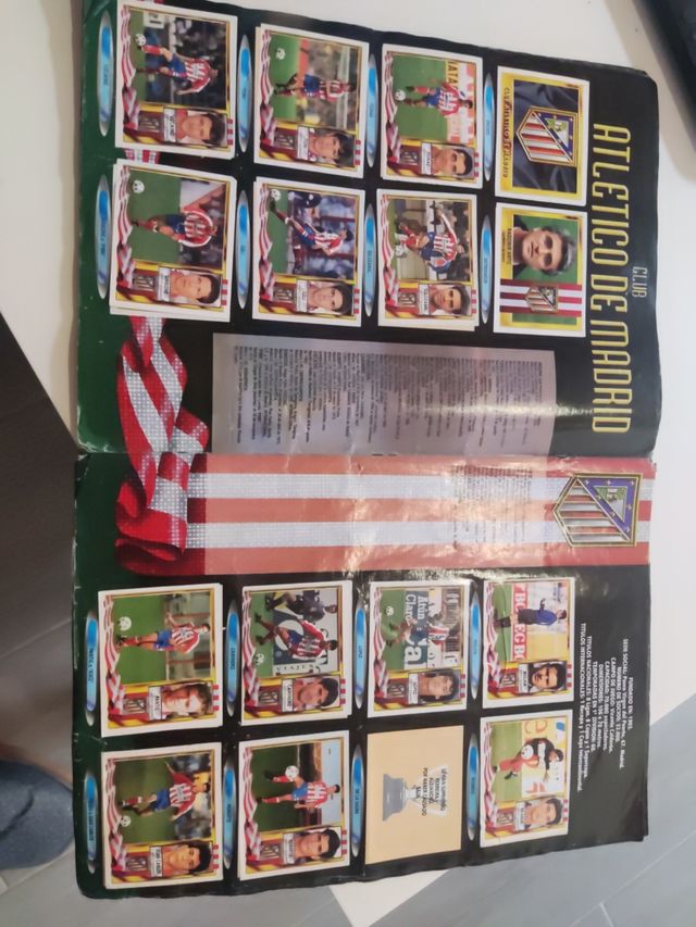 Album de cromos de fútbol 95-96.