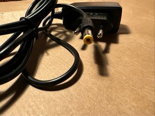 ALIMENTATORE SWITCHING 12Vdc 1A spinotto 5,5x2,1mm