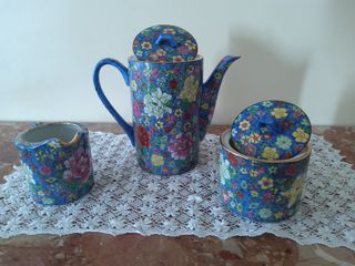 Teiera lattiera e zuccheriera in porcel