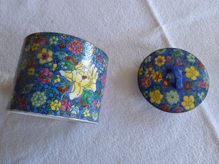 Teiera lattiera e zuccheriera in porcel