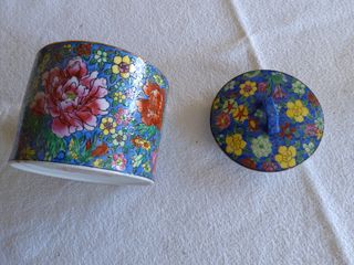 Teiera lattiera e zuccheriera in porcel