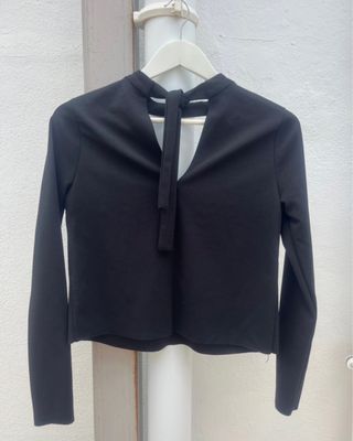 Camiseta negra de Zara