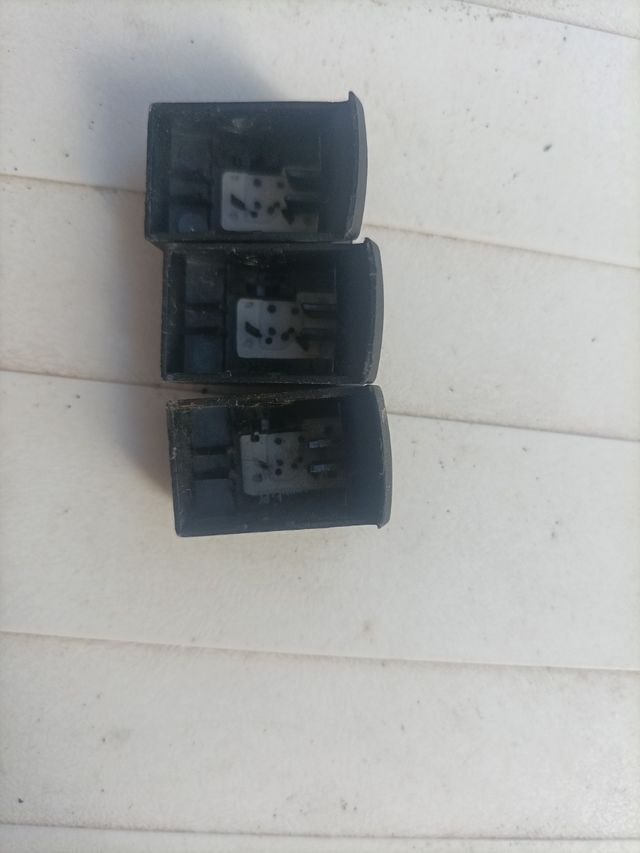 Botones delanteros seat león elevalunas