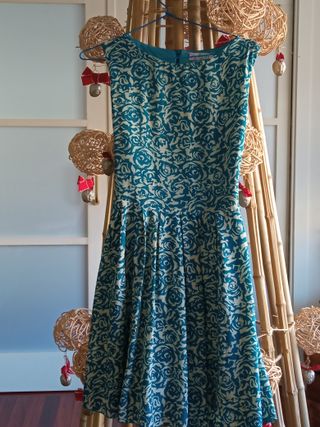 Vestido sin mangas Shikka London