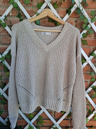 Jersey pico Hollister, marrón claro