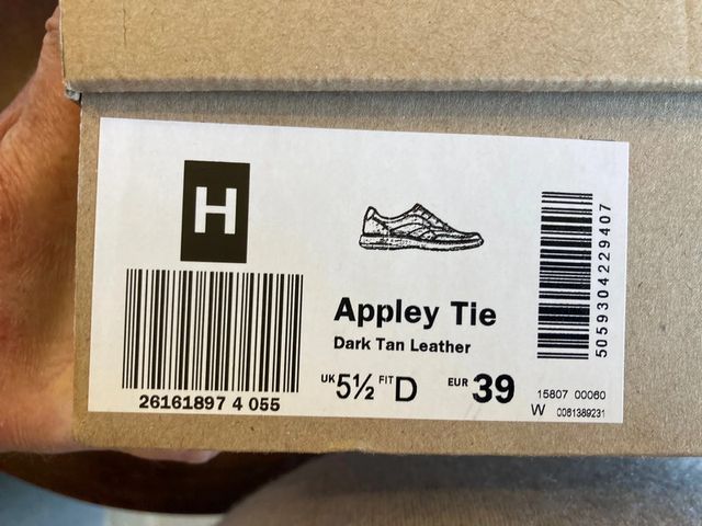 Sneakers Clarks, mai indossate, pelle. Taglia 39