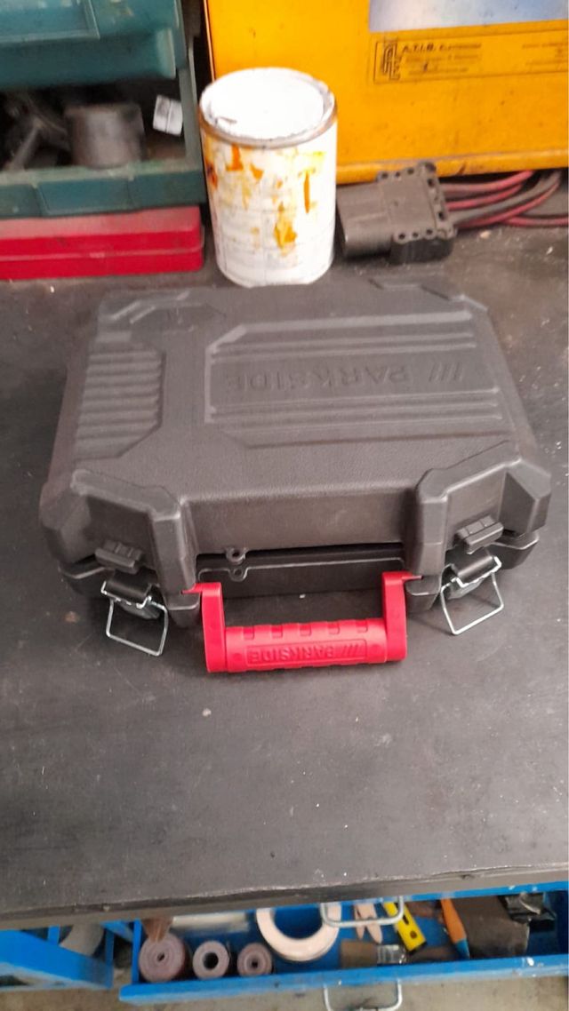 avvitatore a percussione 