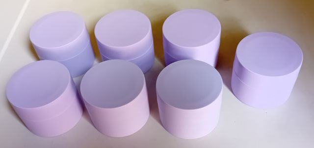 Botes, envases pequeños