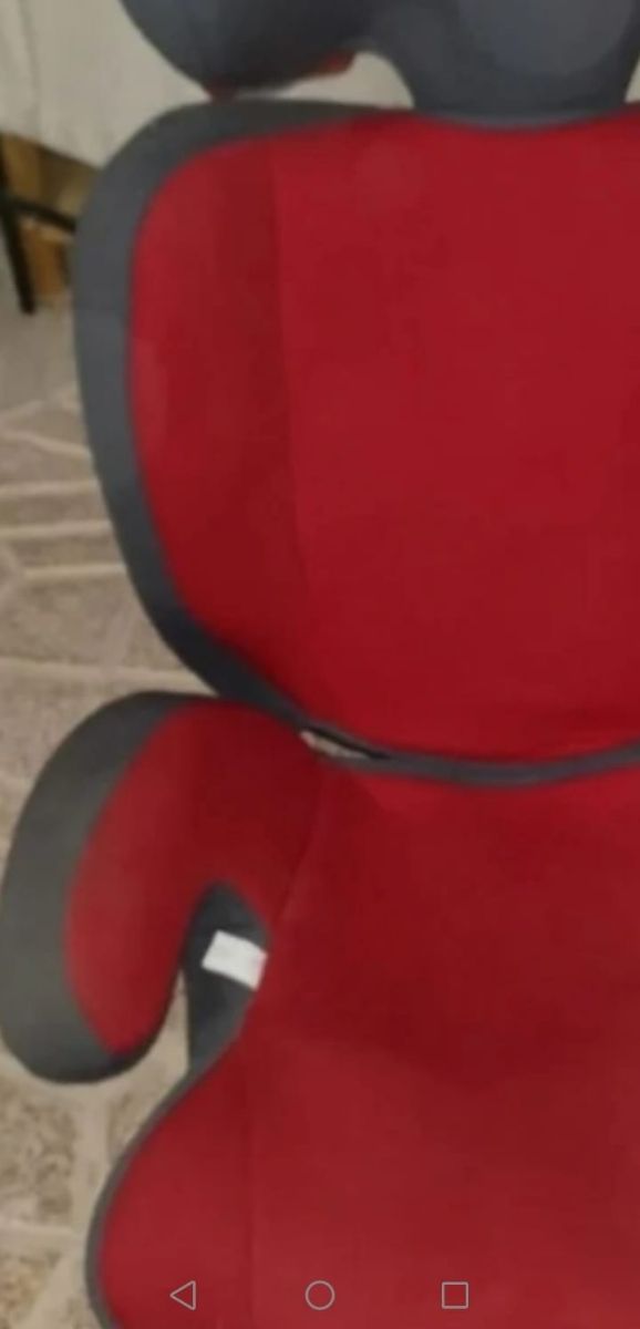 Silla alzador desde 4 a 6 años aproximadamente