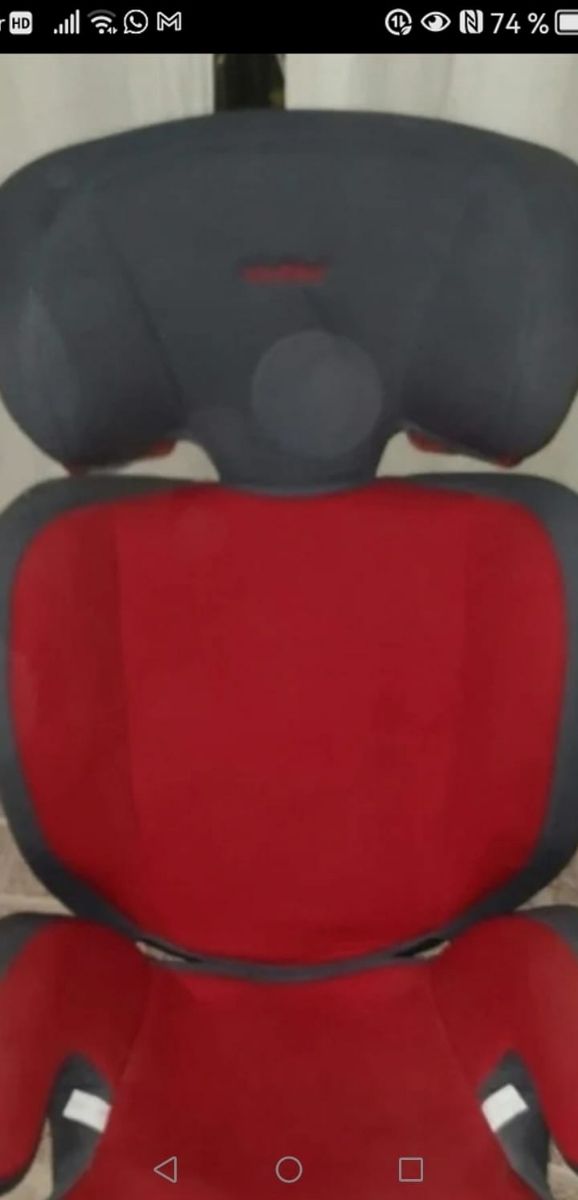 Silla alzador desde 4 a 6 años aproximadamente