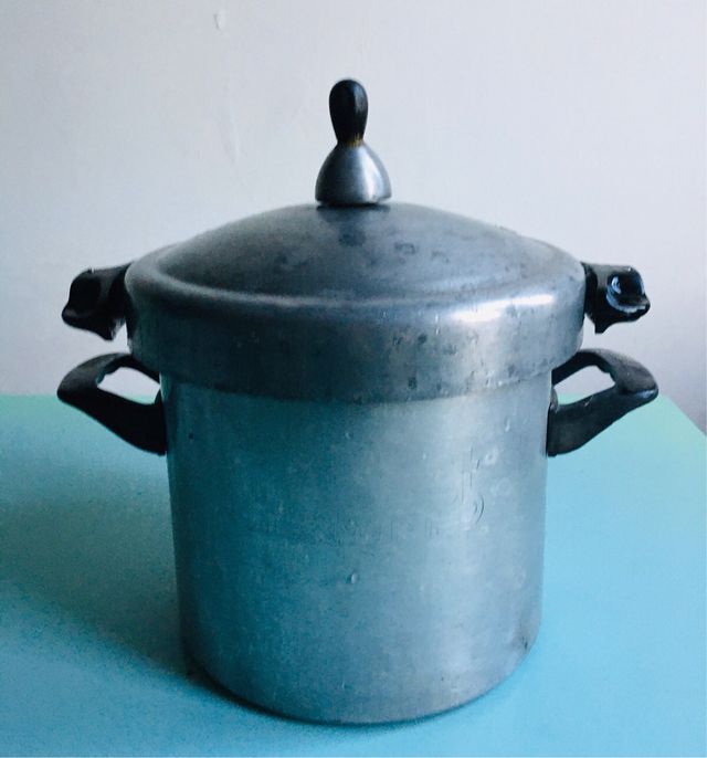 Prima pentola pressione anni 50