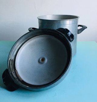 Prima pentola pressione anni 50