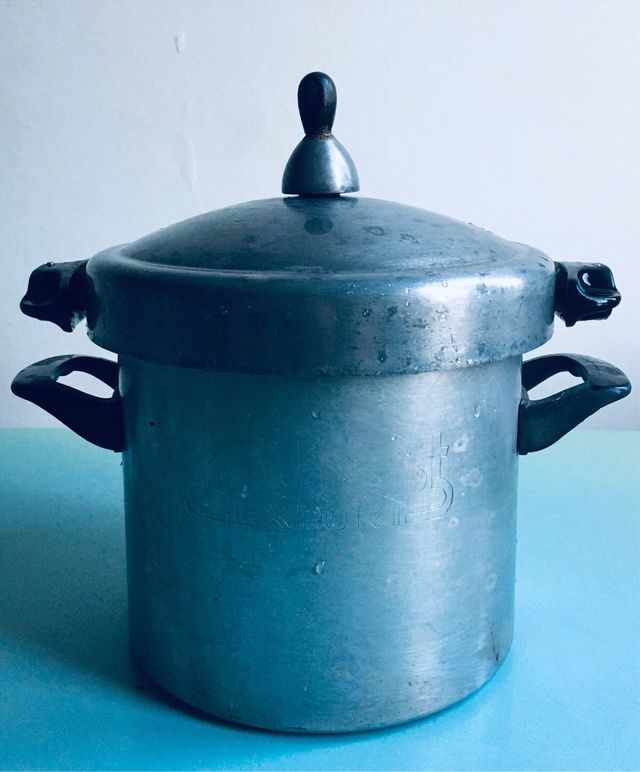 Prima pentola pressione anni 50