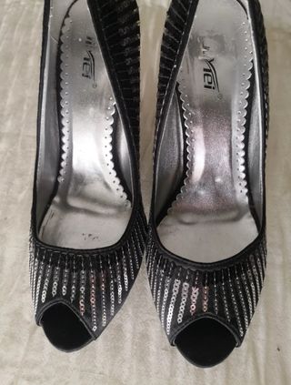 Zapatos de vestir lentejuelas talla 39. 