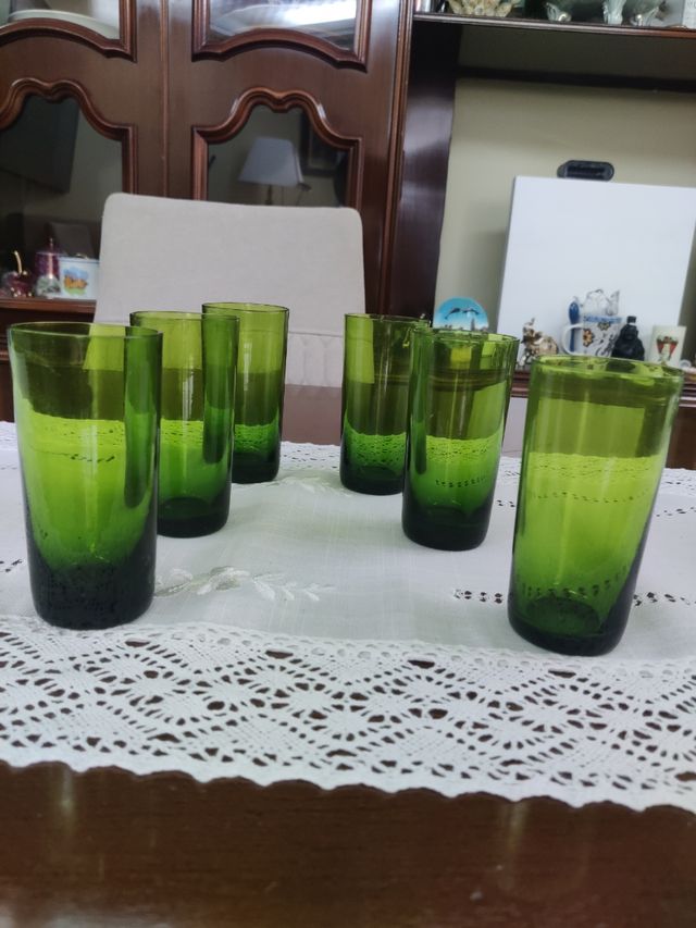 Set di 6 bicchieri in cristallo verde