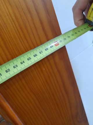 Puertas macizas madera pino cristalera