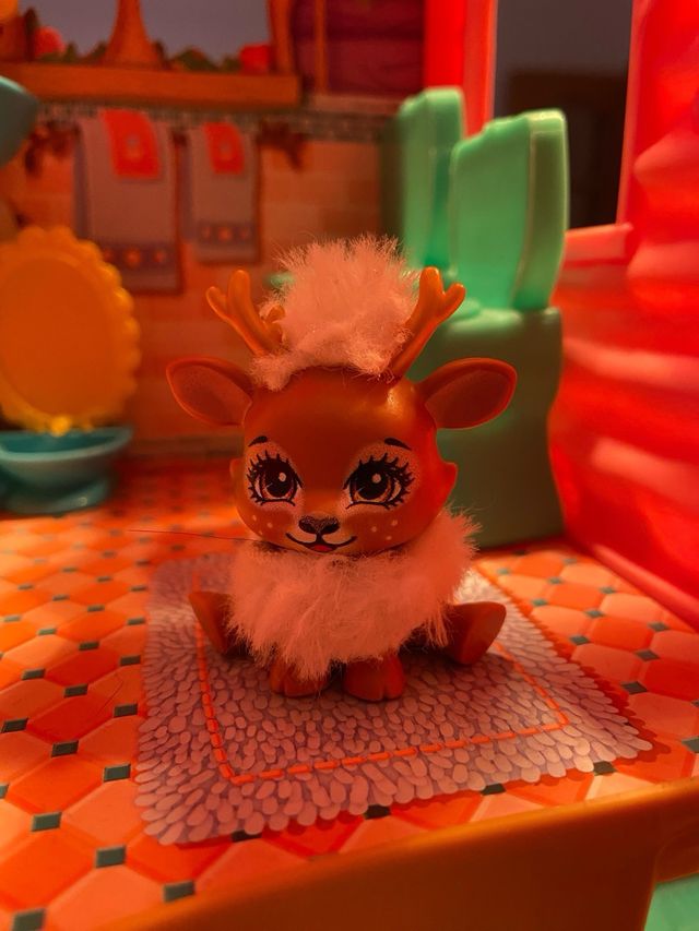 Casa muñecas enchantimals