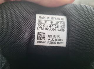 Adidas Sneakers Nere