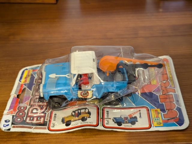 Grúa auto grúa bullycan vintage. Años 70.