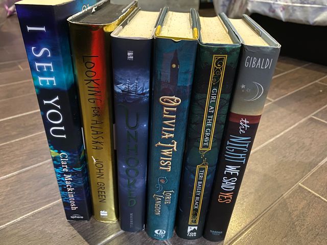 Pack de 6 libros ingles todos tapa dura menos 1