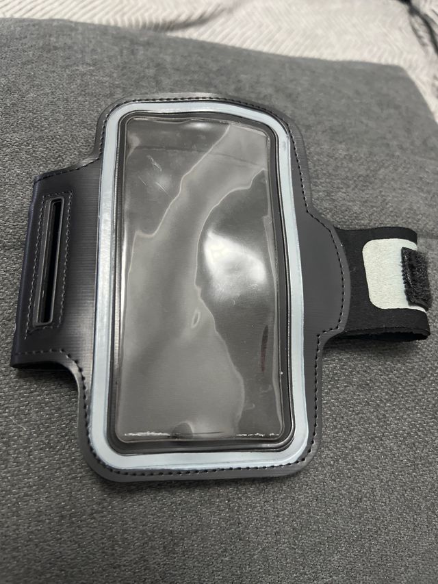 Porta movil y llaves para hacer deporte 🏃🏃‍♀️🏃‍♂️