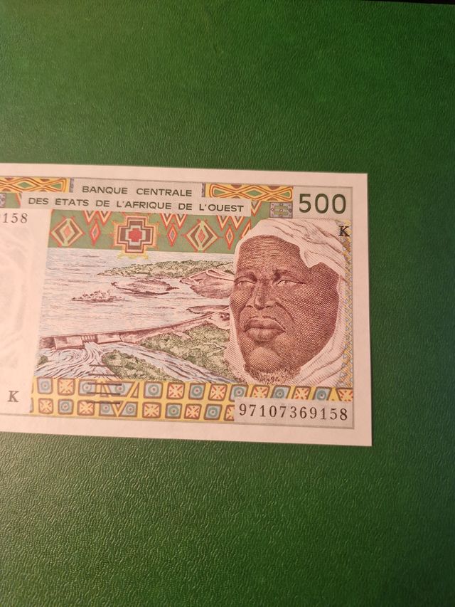Banconota 500 Franchi Africa Ovest