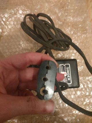 Maquina de coser singer