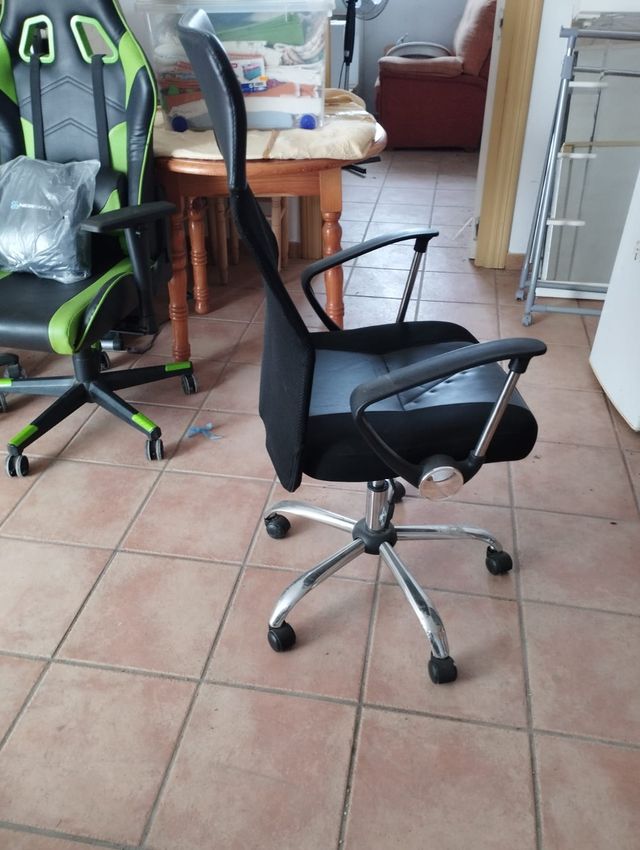 Sillón ordenador ergonómico