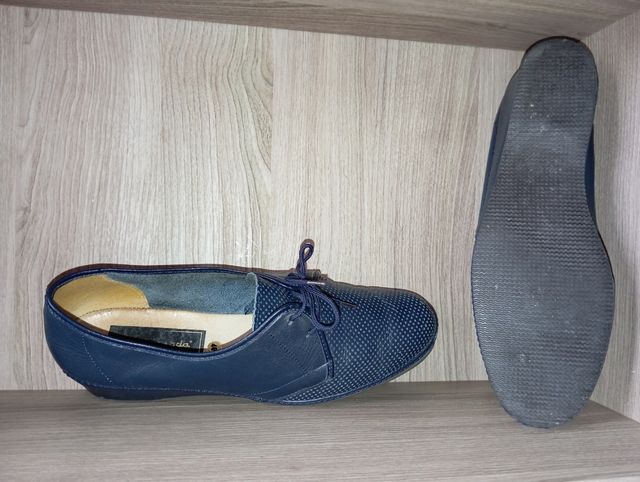 Scarpe da donna, numero 40, nuove, comodissime