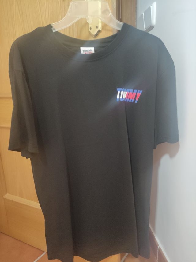 Camiseta Tommy