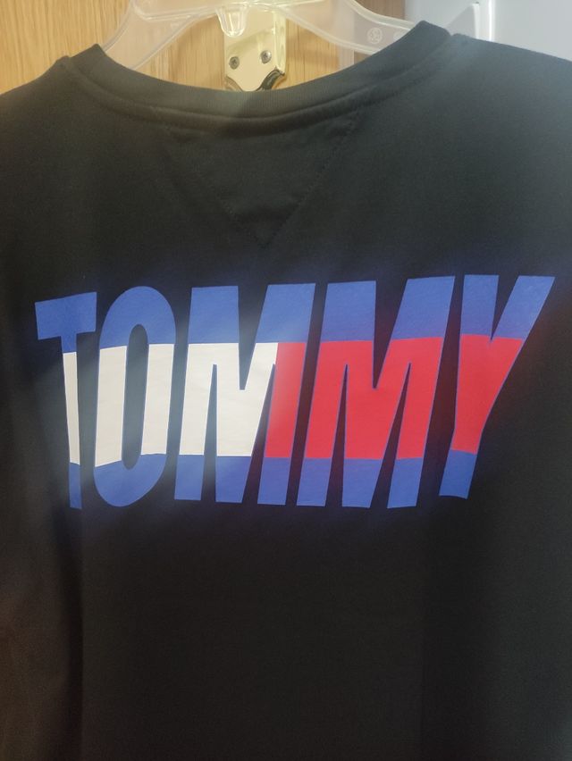 Camiseta Tommy