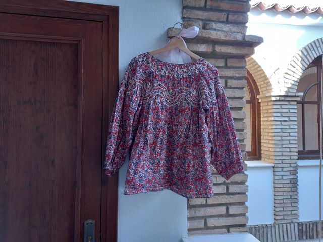 Blusa flores Pedro del Hierro💙 