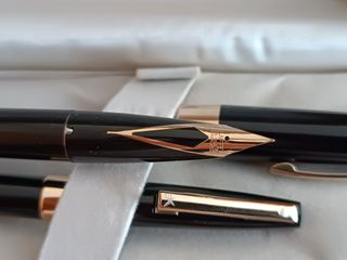Juego de pluma y boligrafo