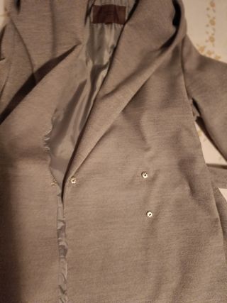 Abrigo de paño gris