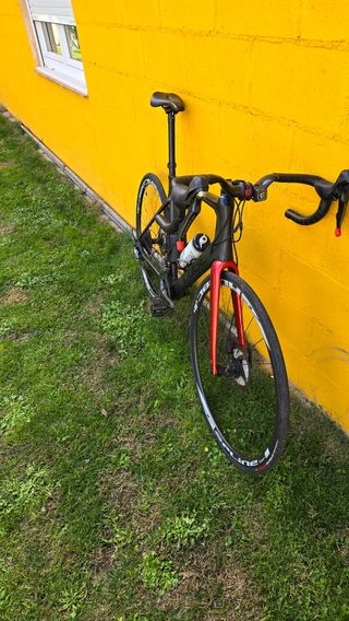 Bicicleta de carretera Cube 