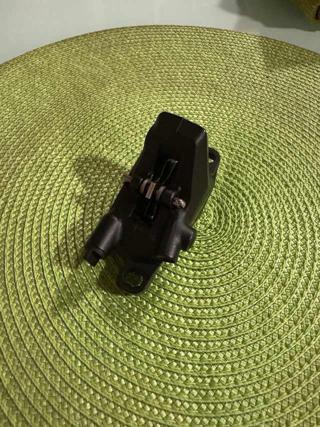 Pinza de freno mtb. Shimano