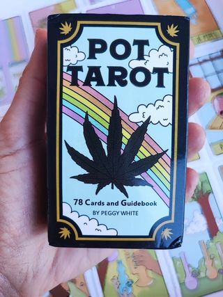 Peggy White Pot Tarot