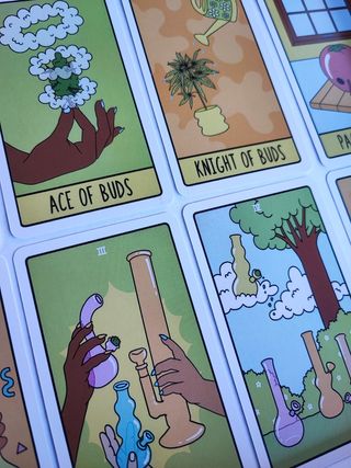 Peggy White Pot Tarot