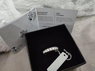 NUEVO Anillo plata y circonitas grandes talla 8