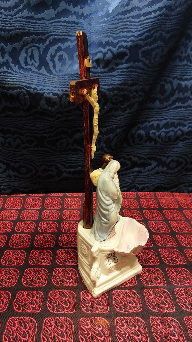 Antica acquasantiera porcellana francese cocifisso