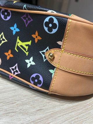 Louis Vuitton Greta Monograma Multicolor Negro