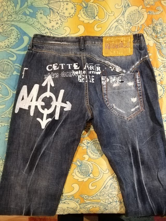 Jeans a vita bassa da donna