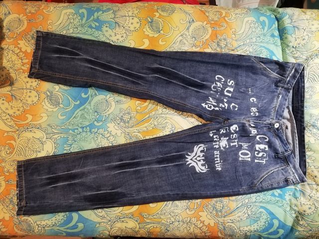 Jeans a vita bassa da donna