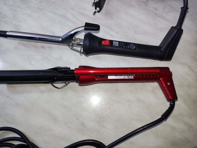 2 ferri per capelli