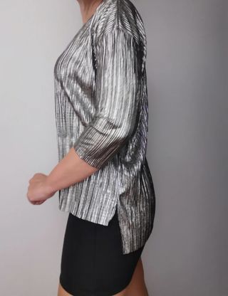 Camiseta brillo. Con etiqueta 