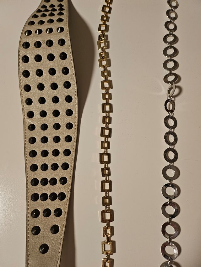 Cinturones nuevos de cadena